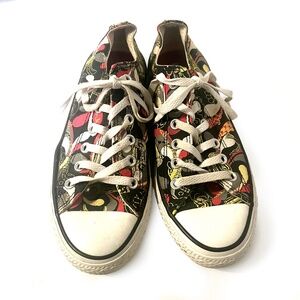 Converse Rare Graffiti Pink Rock Print Low Top Chuck Taylor All Star/ Size 8